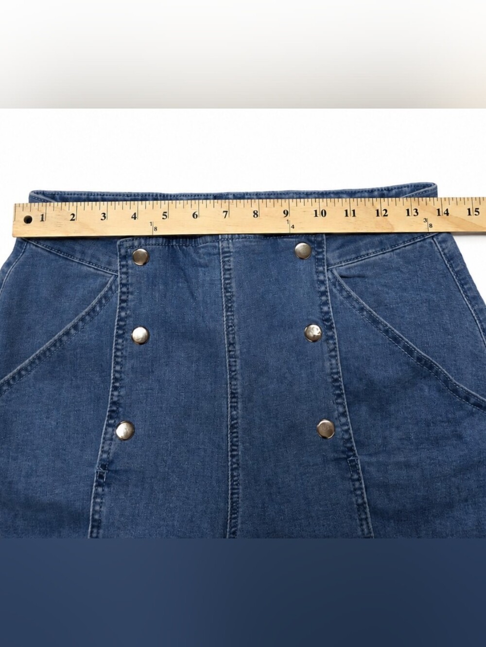 Denim Sailor Button Shorts Size 8 Blue NWOT - Picture 6 of 8